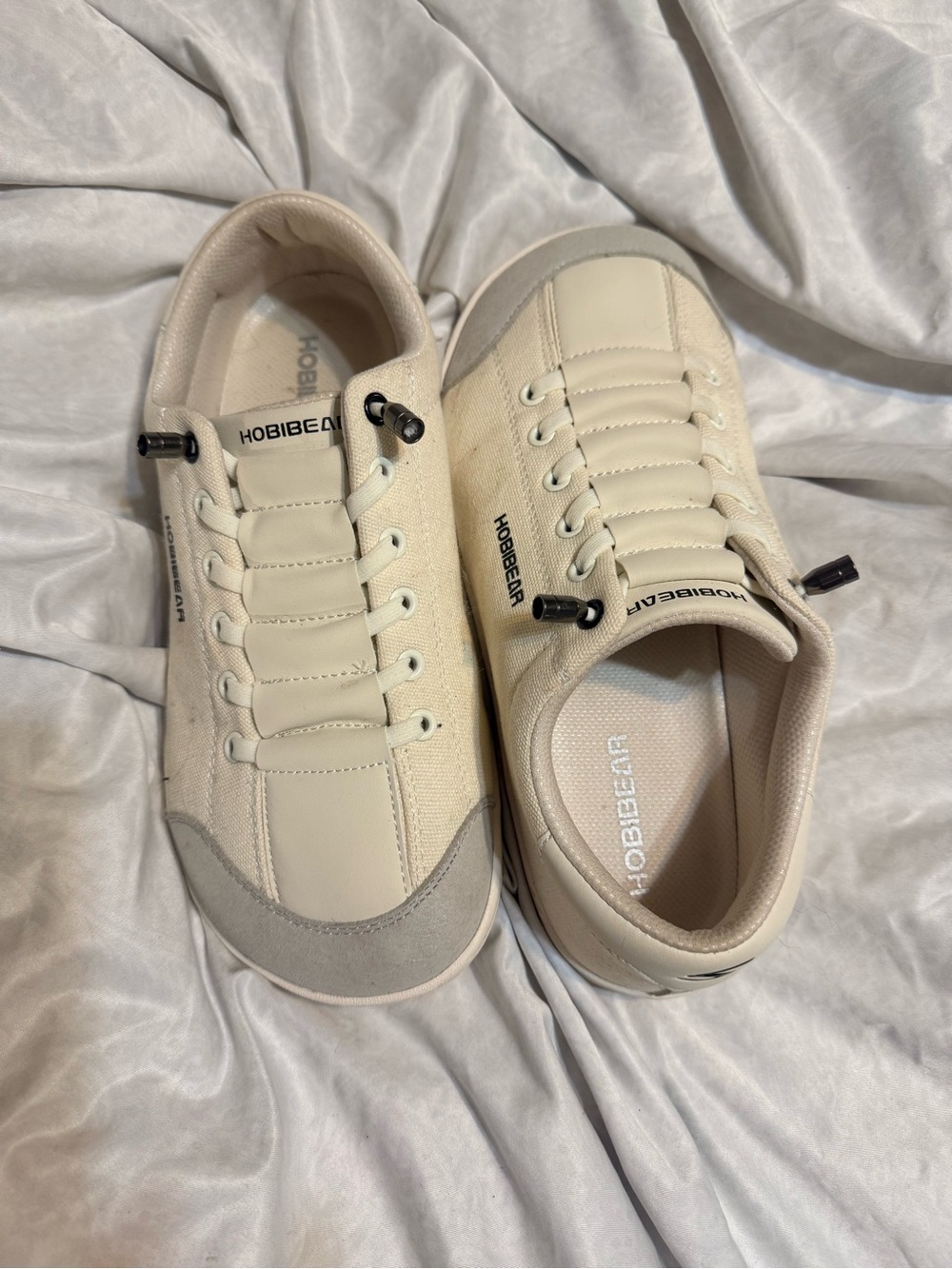 Hobibear Women's Cream Athletic Sneakers - Low-Profile Comfort